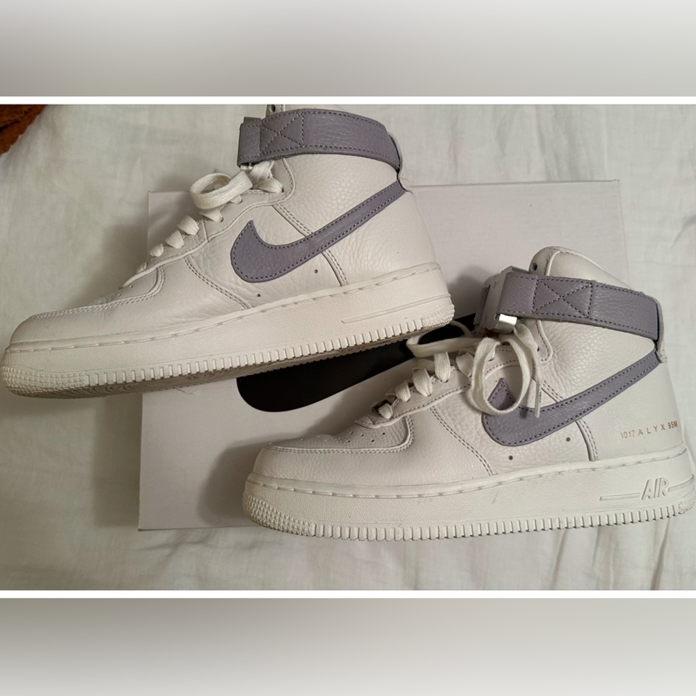 Nike Air Force 1 Hi 1017 ALYX 9 SM collaboration in Wolf Grey